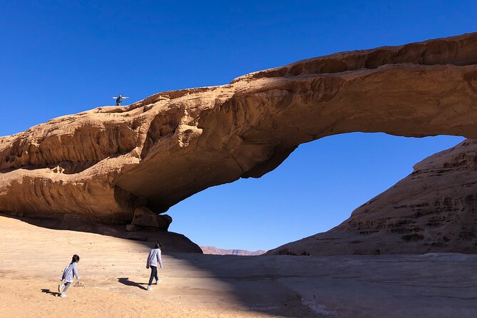 Full-Day 8 Hour Jeep Tour into Wadi Rum Protected Area with Stay - Um Frouth Rock Arch and the final climb