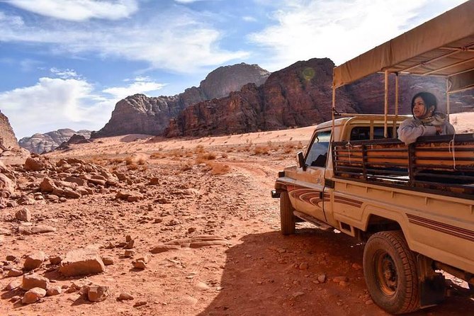 Full day jeep tour - Starting at 10:00 in Wadi Rum Village