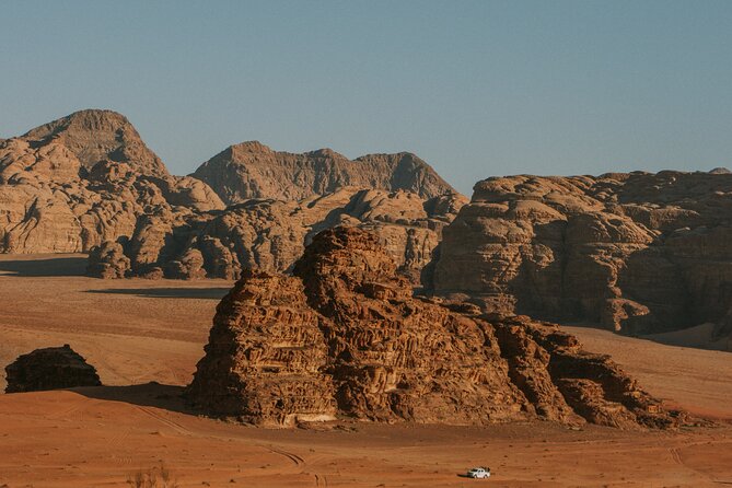 Full day Jeep Tour in Wadi Rum desert - A Bedouin lunch beside the fire