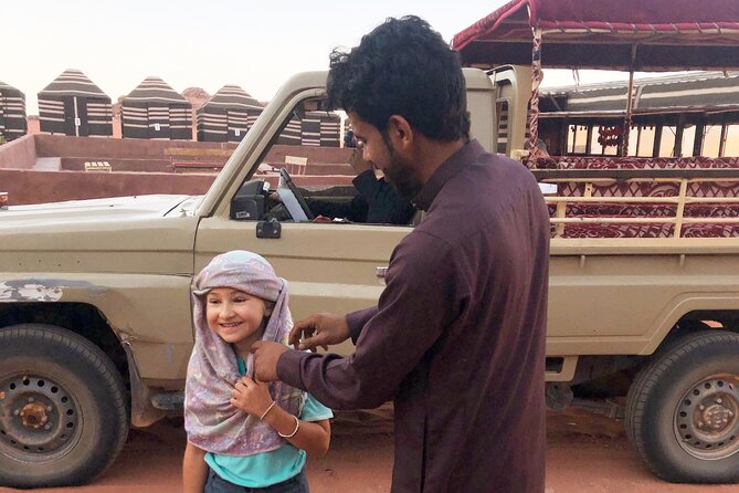 Full Day Jeep Tour & Traditional Lunch - Wadi Rum Desert Highlights - Why this full-day Wadi Rum tour works