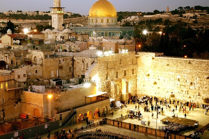 Full Day Jerusalem & Bethlehem Private Guided Tour From Amman - Via Dolorosa: follow the Stations of the Cross