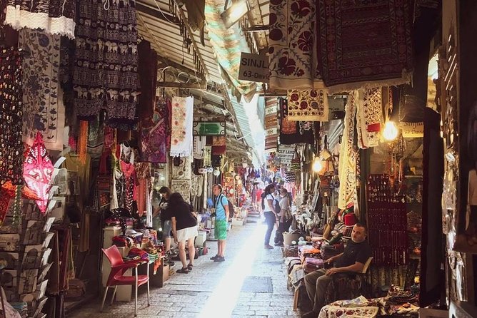 Guided Amman Tour with lunch (4 hrs) - Lunch is part of the tour, not an afterthought