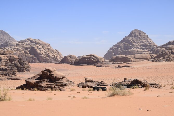 Half day Jeep and camel tour No stay - Starting with the Nabatean temple