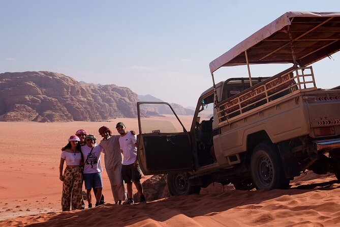 Half day Jeep Tour in Wadi Rum incl. water and Bedouin tea - Starting near Wadi Rum village