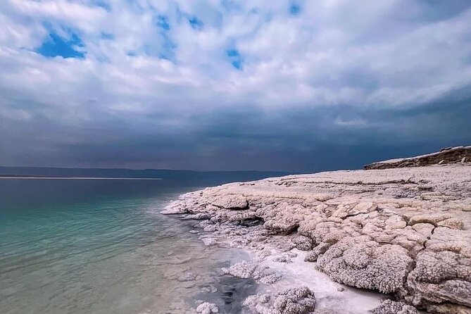 Half Day Tour to Dead Sea From Amman - Floating in the mineral-rich water