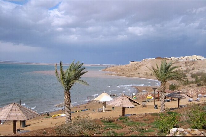 Half Day Tour to Dead Sea From Amman - Reaching the Dead Sea resorts