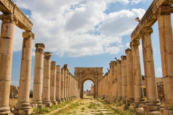 Half Day Tour to Jerash from Amman - Nymphaeum and Jerash’s Water Culture