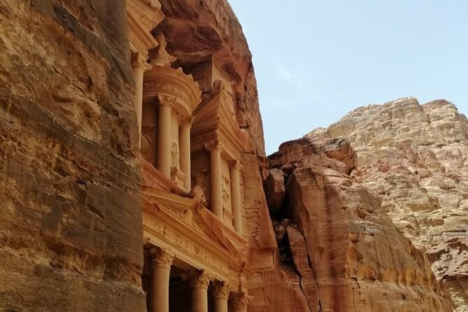 Half Day Tour to the Wonderful City of Petra - Local food after the main sightseeing