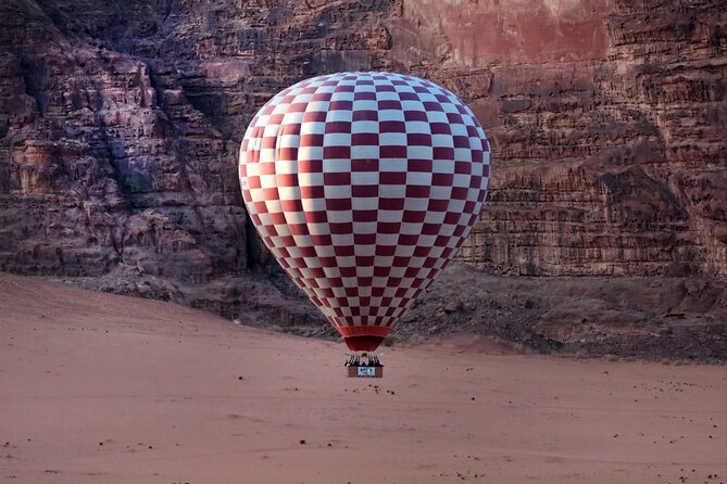 Hot Air Balloon Flight at Wadi Rum - Key points at a glance