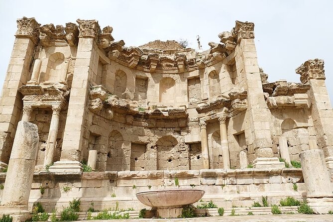 Jerash and Ajloun Castle Full day Tour - The Oval Plaza gives Jerash its grandest view