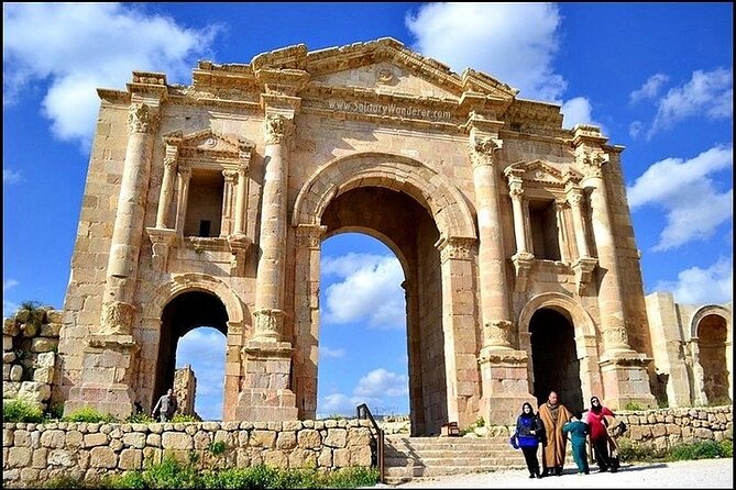 Jerash and Amman City Tour from Amman - What the $200 group price really gives you