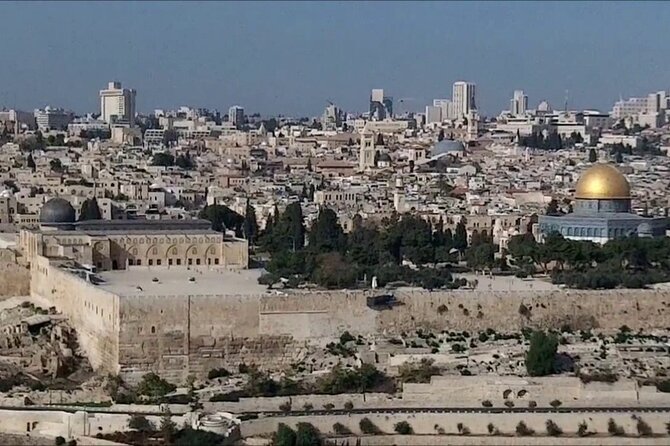 Jerusalem and Bethlehem Private Guided Tour - Bethlehem adds a different tone to the day