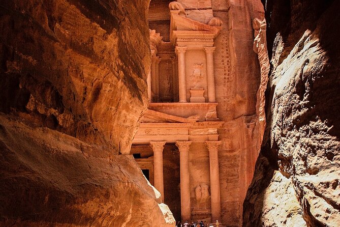 Jordan's Gems Full Day Tours: Petra, Wadi Rum, Madaba, Mt.Nebo - Madaba and the Saint George Mosaic Map