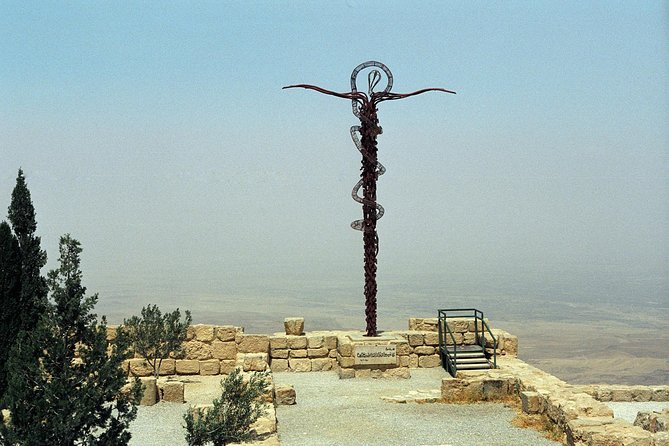 Madaba, Mount Nebo, and Dead Sea from Amman with Lunch - Why this Amman day trip works