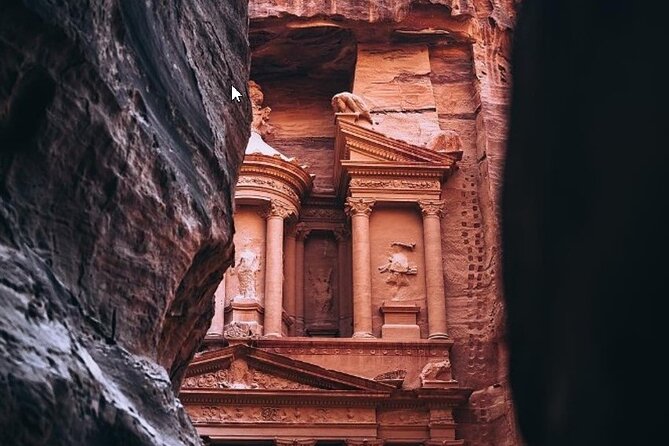 Petra and Little Petra Full-Day Guided Tour from Amman - The practical rhythm of a 10 to 11-hour day