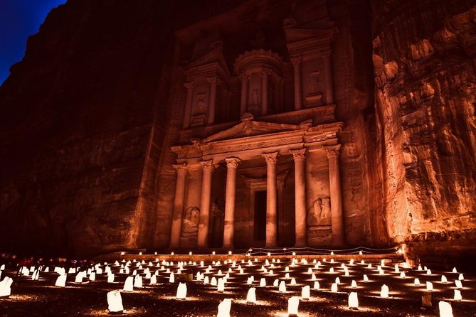 Petra and Wadi Rum Private Day Tour - Petra in three hours: a powerful first look