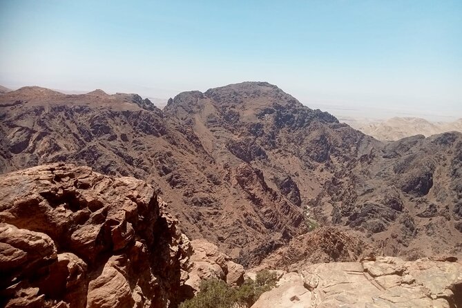 Petra Back-Road Trail and Hike - Little Petra and Beidha begin the day