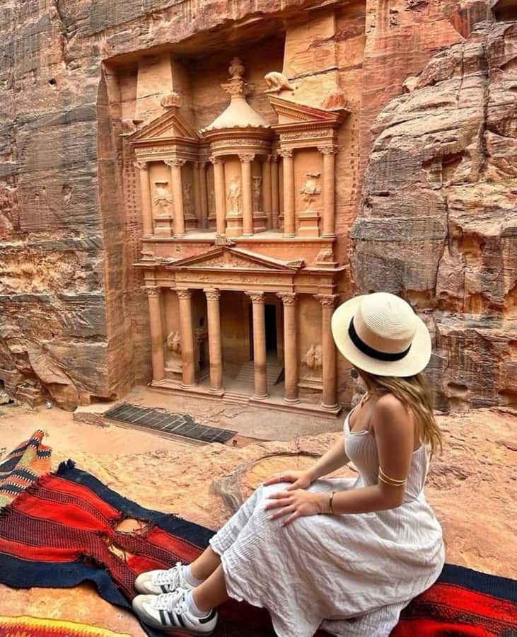 Petra Full-Day Private or Group Tour From Amman - Arriving at Petra and finding your pace