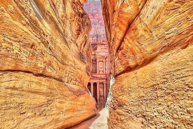 Petra Full-Day Private Tour from Amman - Lunch and the return to Amman