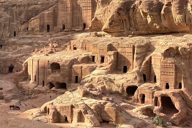 Petra Highlight Tour with Private Guide Sami Nawafleh | 2.5 Hours - The Treasury, Petra’s grand first reveal