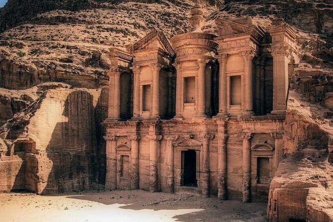 Petra Private Full-Day Tour - From Amman to Petra in a private car