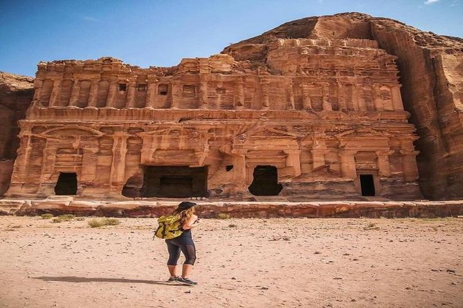 Petra Transfer From Or To Amman - The human side of the ride