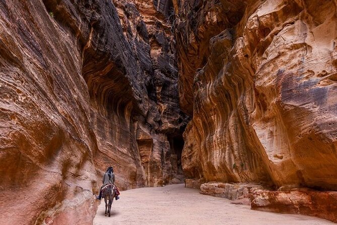 Petra & Wadi Rum 2-Day Journey of Round-Trip Transport from Amman - Why Petra and Wadi Rum work well together
