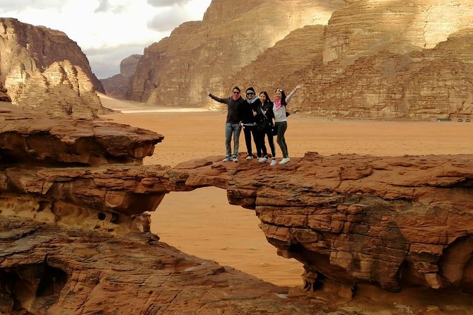 Petra & Wadi Rum in 3 Days from Amman Airport - Petra and Wadi Rum in one compact Jordan trip