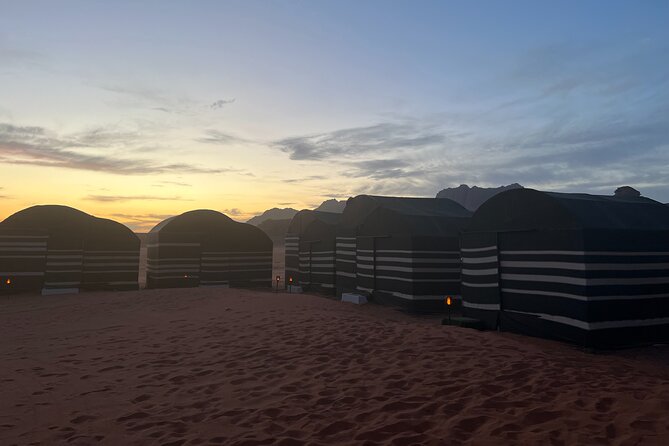 Private 1 Day Wadi Rum Desert Tour - Crossing Ocher Canyons by 4x4