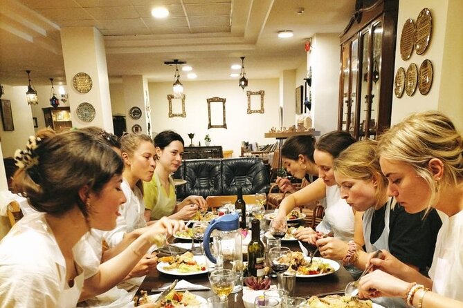 Private 2 Hour Cooking Class with the Locals in Amman - From preparation to the Jordanian feast