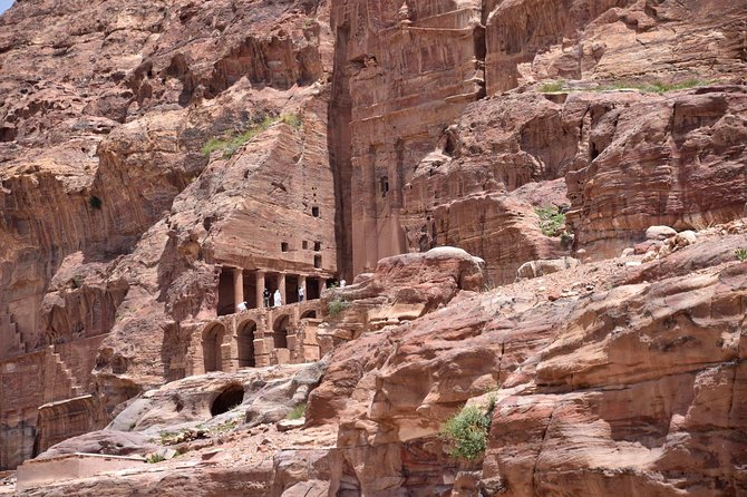 Private Full-Day Trip to Petra from Amman - Guide choice, timing, and group size