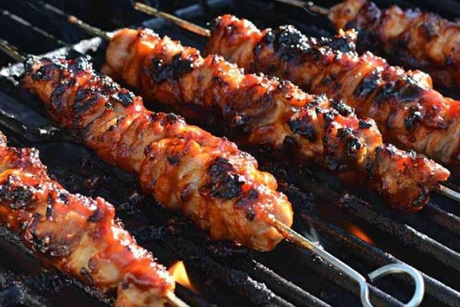 Private Lunch or Dinner at a Local Traditional Restaurant from Dead Sea - What the private transfer adds