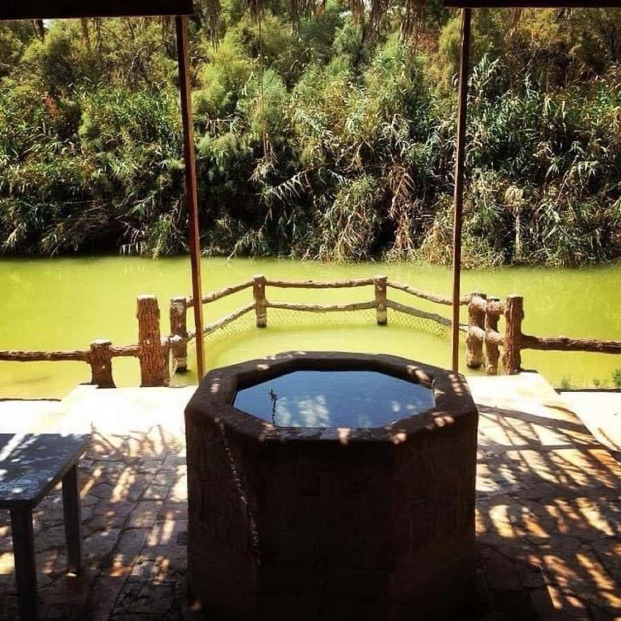 Private Tour: Baptism site ( Jordan River ) From Amman - The local guide and the private-tour advantage