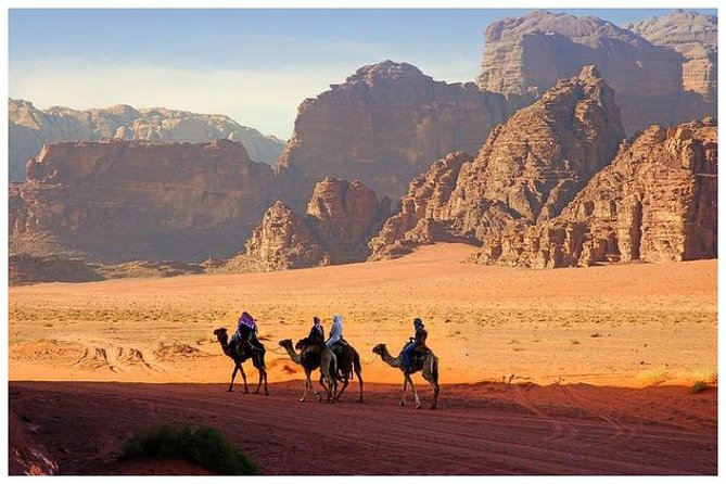 Private transfer Petra to/from Wadi Rum - Arriving at Wadi Rum’s Moon Valley