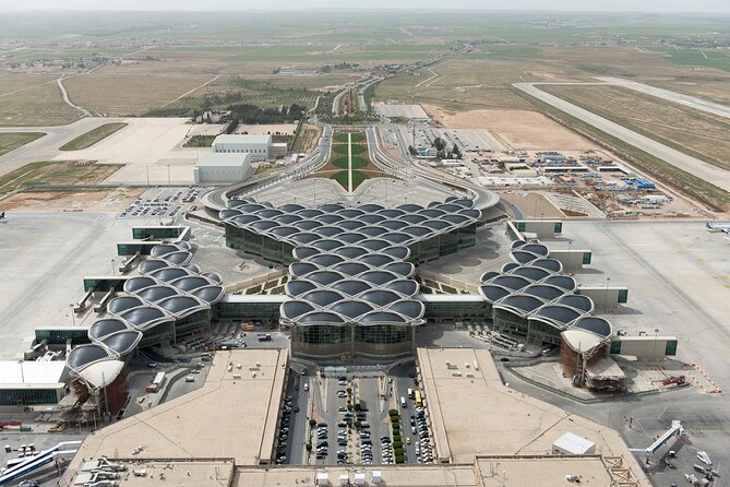Stress-Free Airport Transfers: Queen Alia to Anywhere in Jordan - Departure pickups that start early
