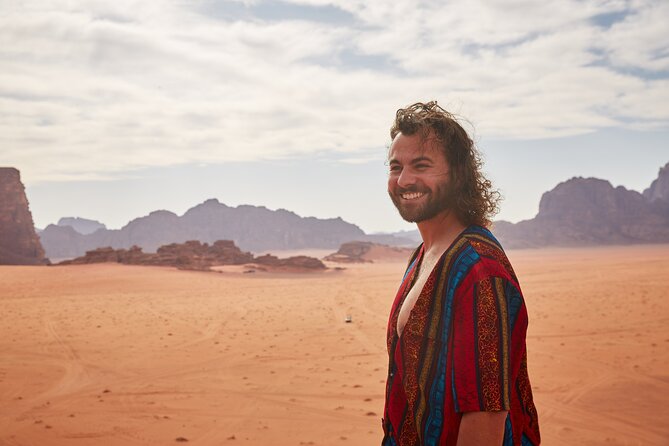 Two-Hour Jeep Safari "Wadi Rum Highlights!" w/ Professional Guide - Tea, Bedouin guiding, and the human side of the desert