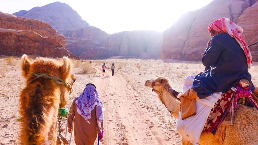 Wadi Rum: 10 Hour Jeep Tour Pass, Camel, Sandbording & Lunch - Sandboarding on the dunes