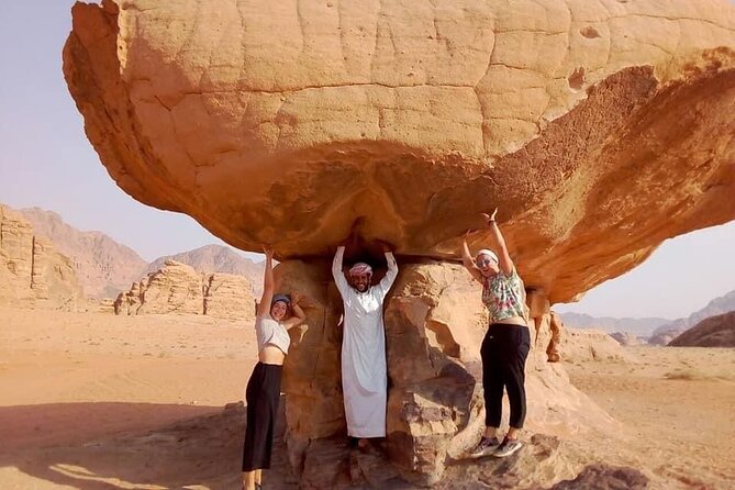 Wadi Rum 2-Day Jeep Tour with Meals and Overnight in Bedouin Camp - Lunch beside the rocks
