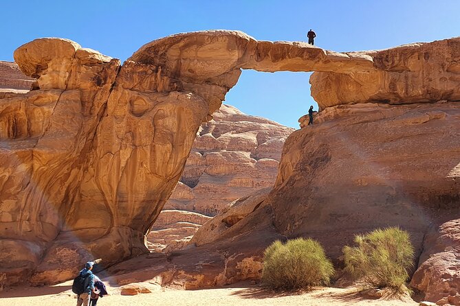 Wadi Rum 2-Day Jeep Tour with Meals and Overnight in Bedouin Camp - The White Desert and a carefully timed sunset