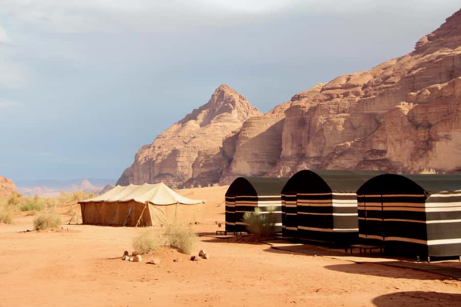 Wadi Rum: 2nights|3Day all-inclusive BedouinDesertExperience - Meals, tea, and desert comfort
