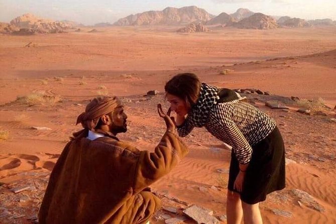 Wadi Rum: 4 Hour Highlights Tour - Red dunes, canyons, and time to explore