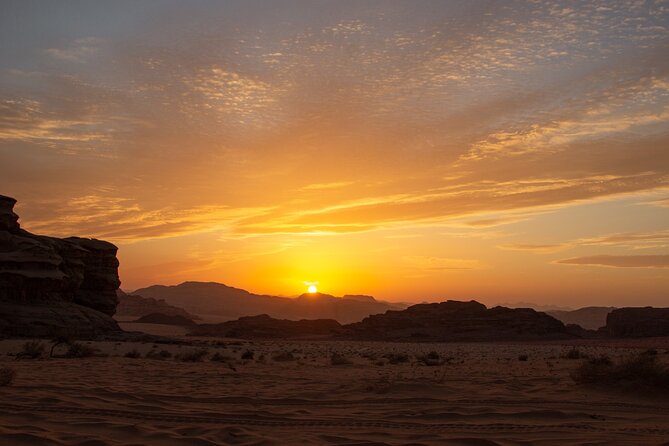 Wadi Rum Desert Sunset Tour - Khazali Canyon and the shift from open desert to rock