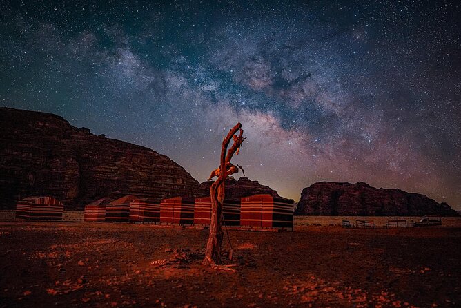 Wadi Rum: Explorer Jeep Tour PASS + Local Food + Optional Stay - Sunset tea at Um Sabatah