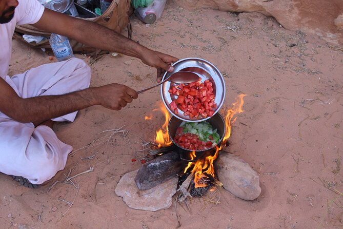 Wadi Rum Full Day Jeep Tour - Bedouin tea, bottled water, and the desert pause