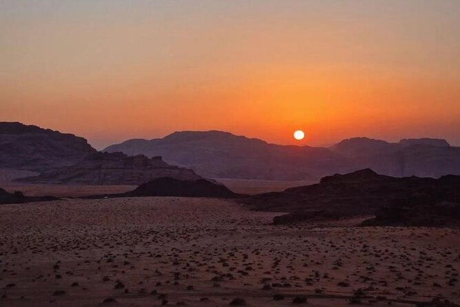 Wadi Rum Full Day Jeep Tour + Overnight in Bedouin Camp & Dinner - Mushroom Rock and the White Desert