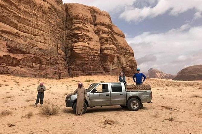 Wadi Rum: Full Day Valley Tour with Lunch - Lawrence Spring and the first wide views