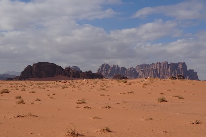 Wadi Rum Mountain Hike: Umm Ad Dami, highest point of Jordan + Jeep tour & Lunch - The final jeep circuit before sunset